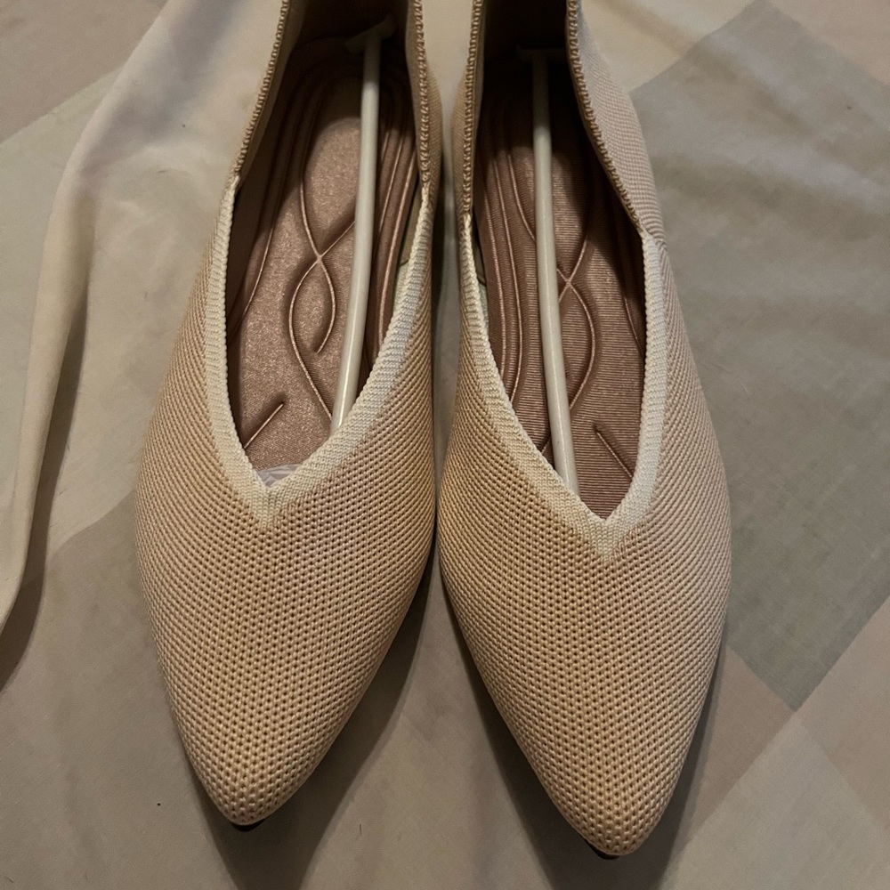 NEWBELLA Mousse Fit Vintage Vacation Women’s Flat Ballerinas